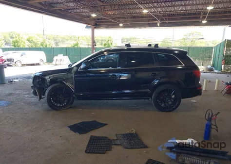 2015 Audi Q7 3.0T S Line Prestige from USA, damaged, VIN WA1DGAFE7FD028248